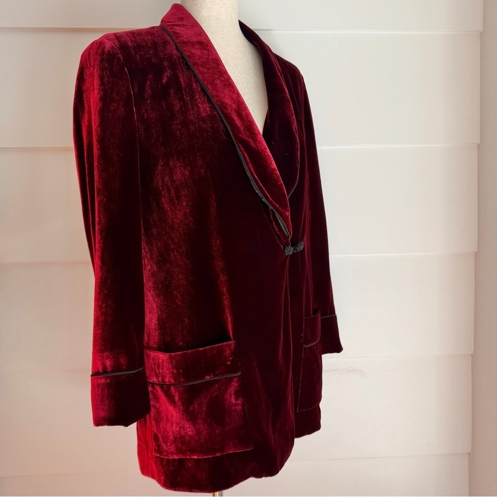 Vintage Tommy Hilfiger Red Velvet Smoking Jacket size 8 - Picture 2 of 8